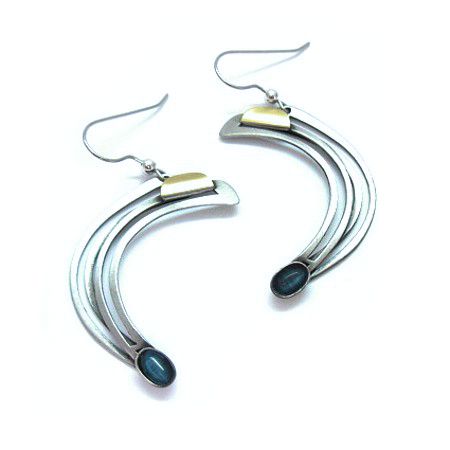 Large "C-shaped" Dangle Earrings w/Blue Catsite - Click Image to Close